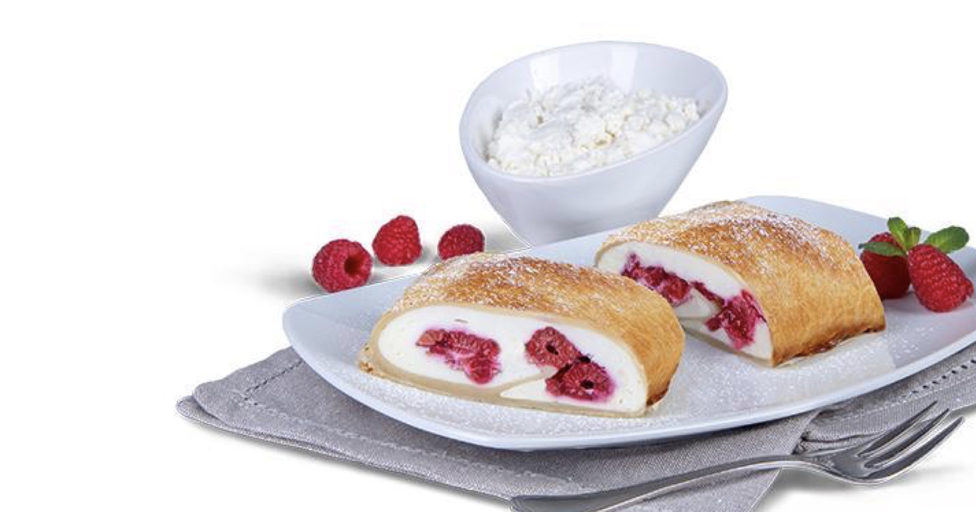 Topfen-Himbeer Strudel mit Vanillesauce